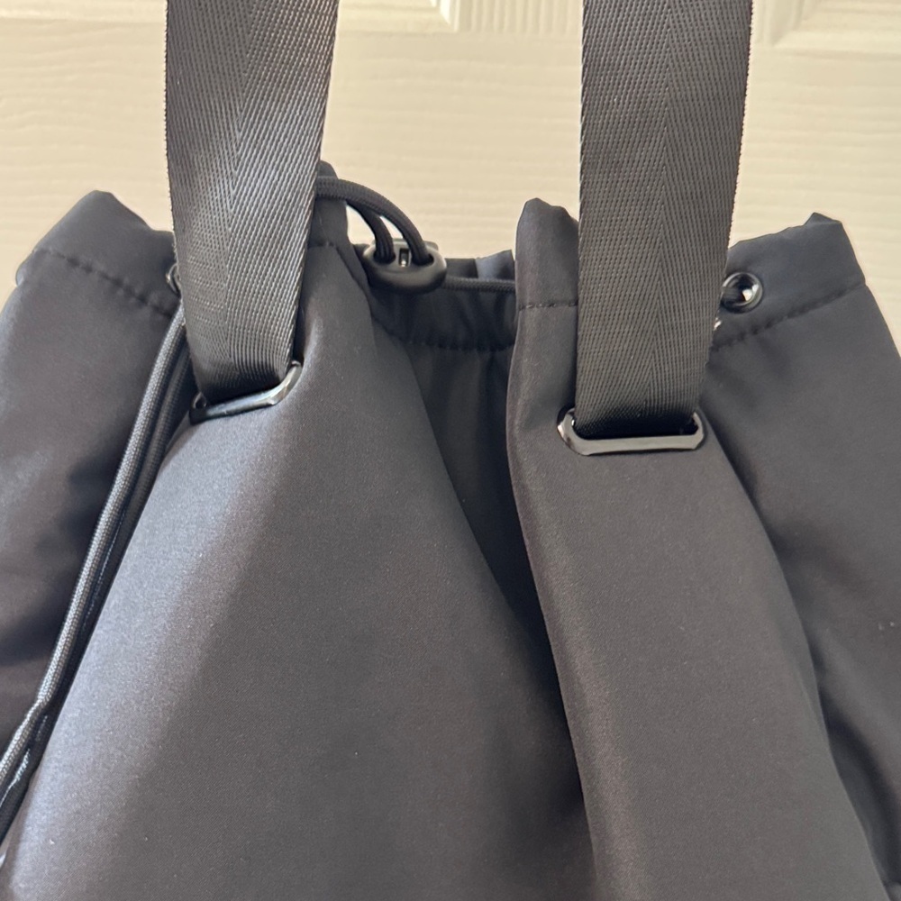Beyond Yoga Black Convertible Drawstring Tote - Picture 4 of 10